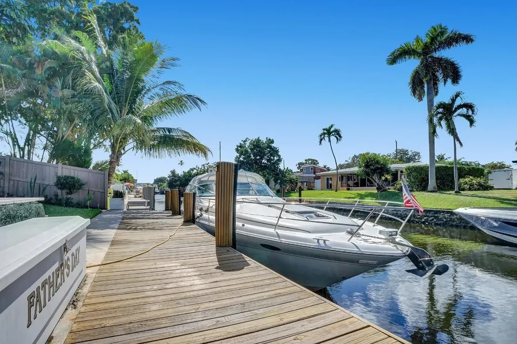 1701 SW 22nd Avenue Fort Lauderdale FL 33312