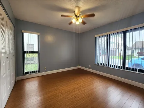 1572 SW 23rd Terrace Deerfield Beach FL 33442