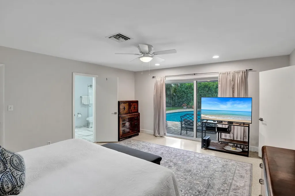 4820 NE 27 Avenue Fort Lauderdale FL 33308