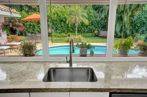 4820 NE 27 Avenue Fort Lauderdale FL 33308