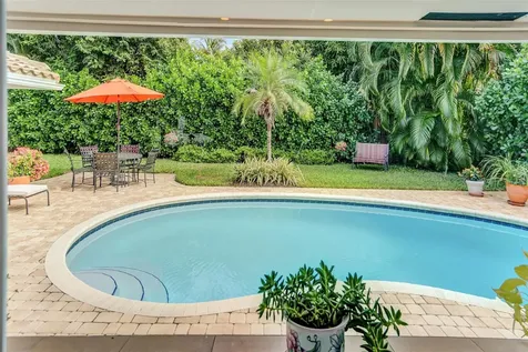 4820 NE 27 Avenue Fort Lauderdale FL 33308