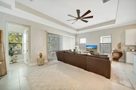 3824 NW 89th Way Coral Springs FL 33065