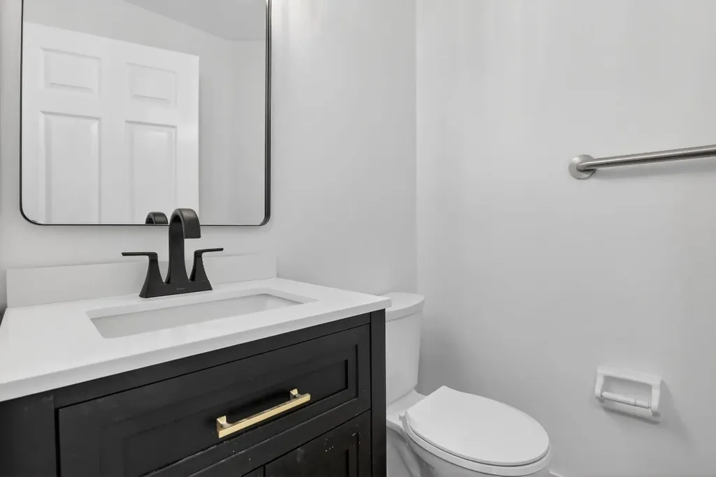 2351 NW 138 Drive Sunrise FL 33323