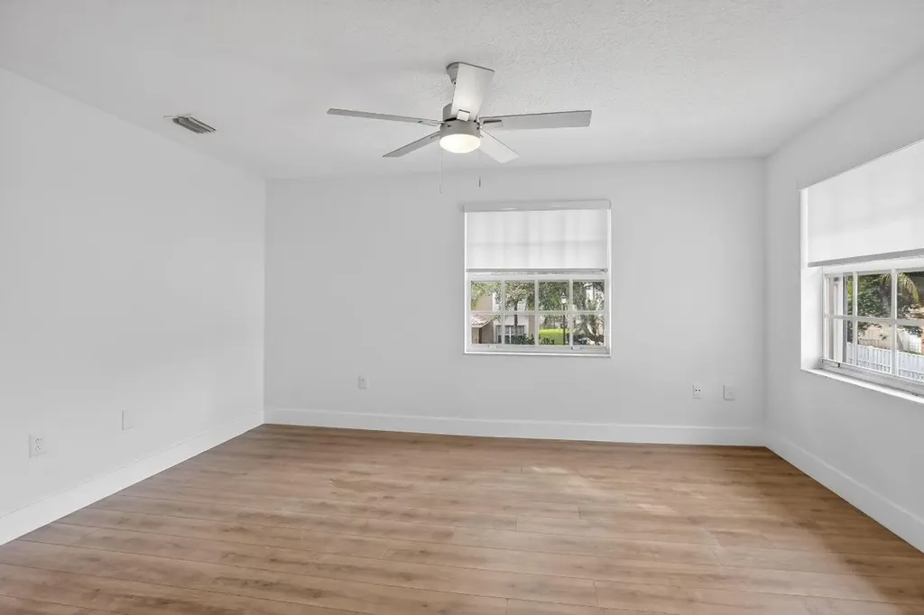 2351 NW 138 Drive Sunrise FL 33323