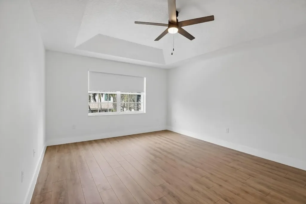 2351 NW 138 Drive Sunrise FL 33323