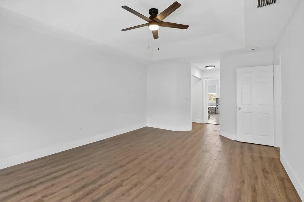 2351 NW 138th Drive Sunrise FL 33323