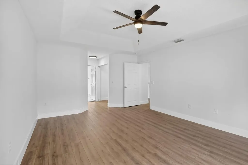 2351 NW 138 Drive Sunrise FL 33323