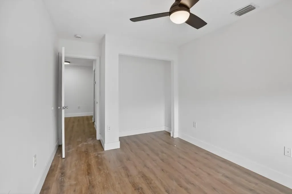2351 NW 138 Drive Sunrise FL 33323