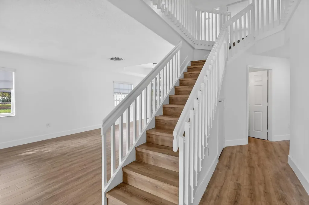 2351 NW 138th Drive Sunrise FL 33323
