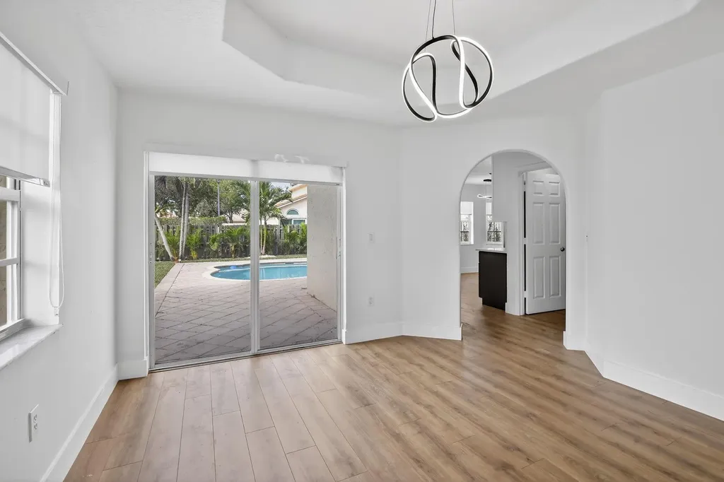 2351 NW 138th Drive Sunrise FL 33323