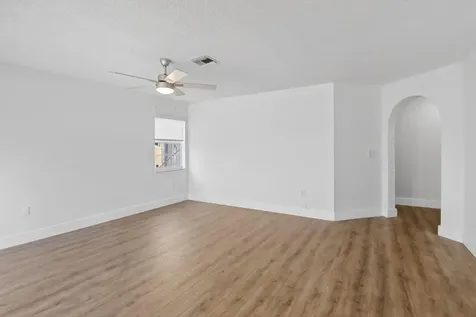 2351 NW 138 Drive Sunrise FL 33323