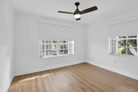 2351 NW 138 Drive Sunrise FL 33323