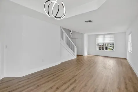 2351 NW 138 Drive Sunrise FL 33323