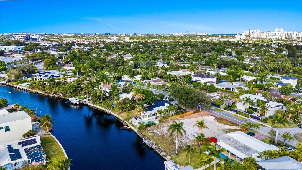 2501 Middle River Drive Fort Lauderdale FL 33305