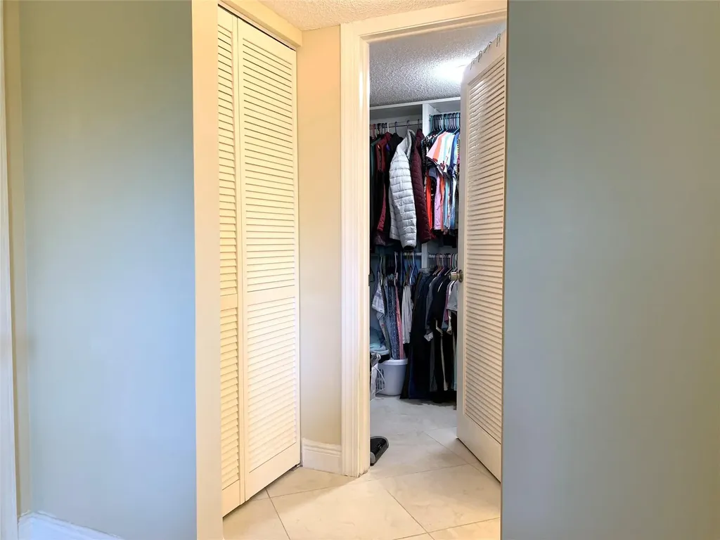 367 S Federal Highway Deerfield Beach FL 33441
