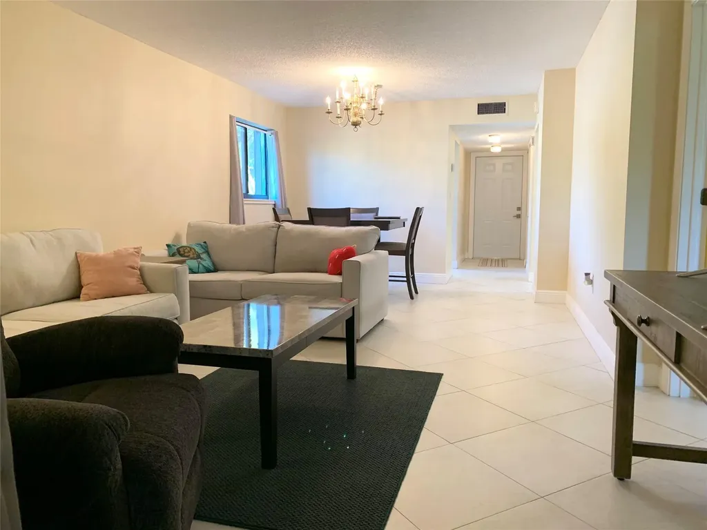 367 S Federal Highway Deerfield Beach FL 33441