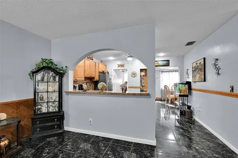 1933 SW 67th Avenue North Lauderdale FL 33068