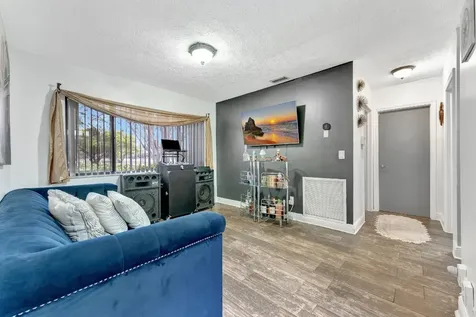 1221 SW 59th Avenue Plantation FL 33317