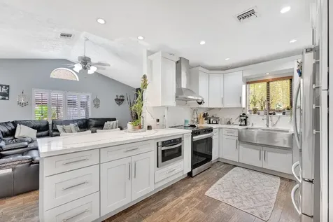 1221 SW 59th Avenue Plantation FL 33317