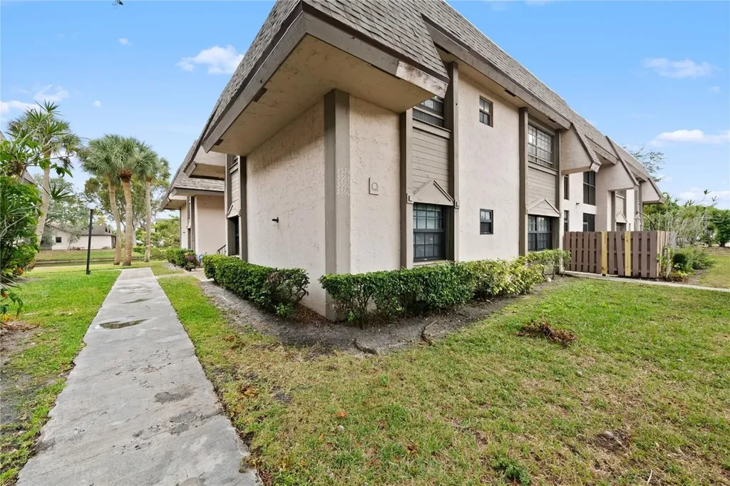 3574 NW 95th Terrace Fort Lauderdale FL 33351