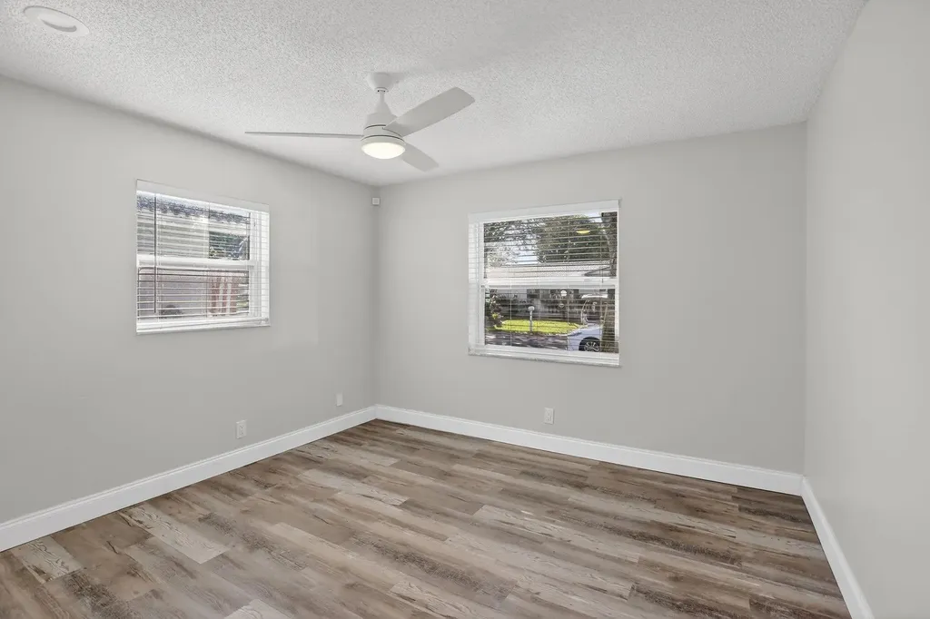 8845 NW 14th Street Plantation FL 33322