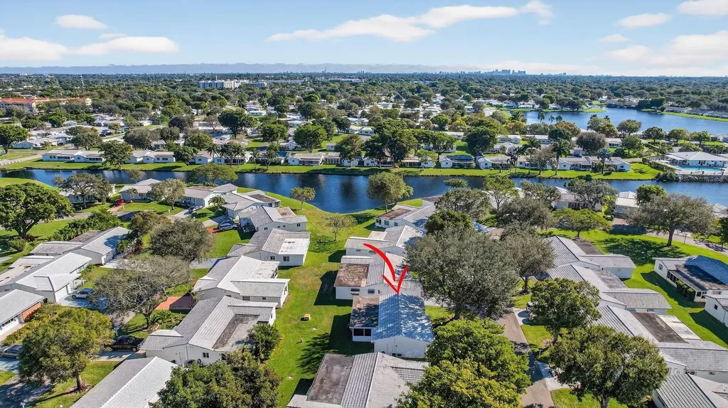 8845 NW 14th Street Plantation FL 33322