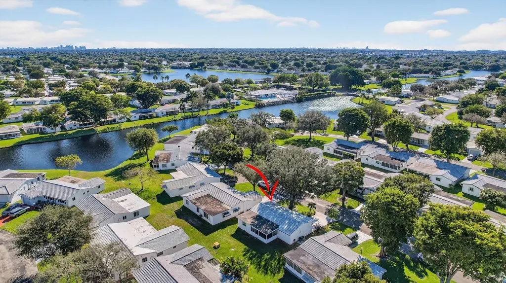 8845 NW 14th Street Plantation FL 33322