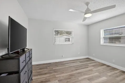 8845 NW 14th Street Plantation FL 33322