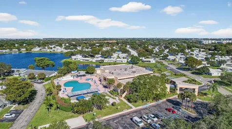 8845 NW 14th Street Plantation FL 33322