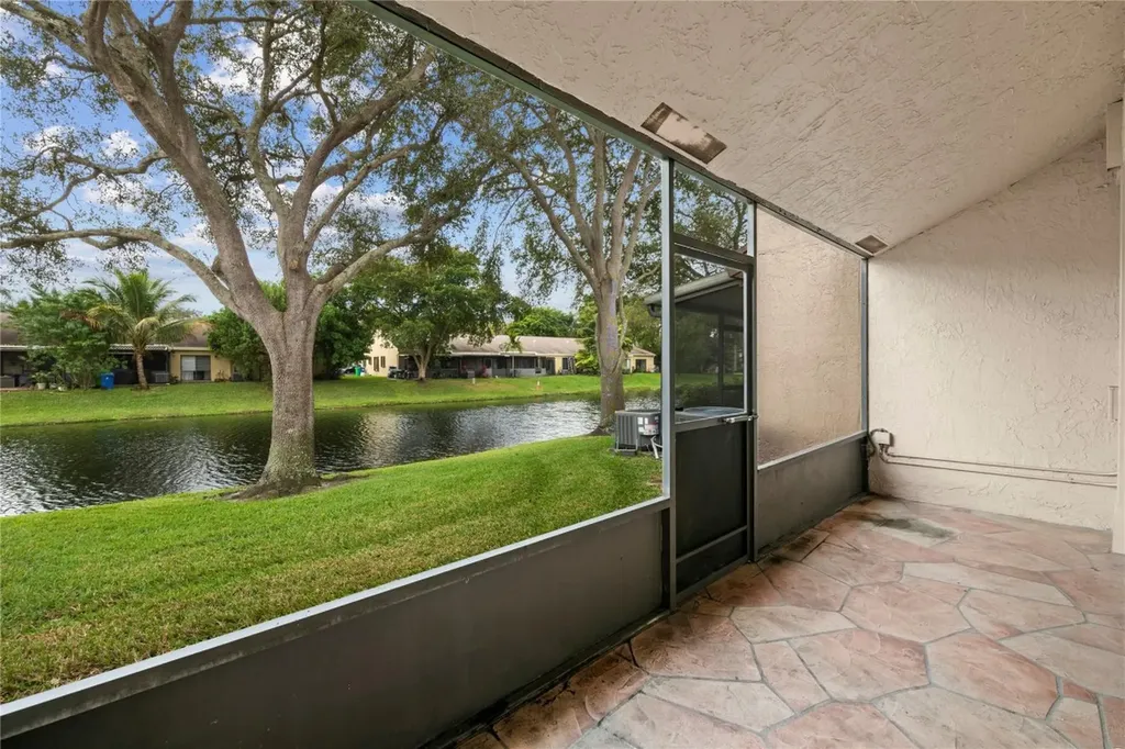 8354 NW 37th Street Sunrise FL 33351