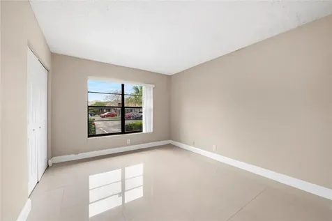 8354 NW 37th Street Sunrise FL 33351