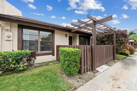 8354 NW 37th Street Sunrise FL 33351
