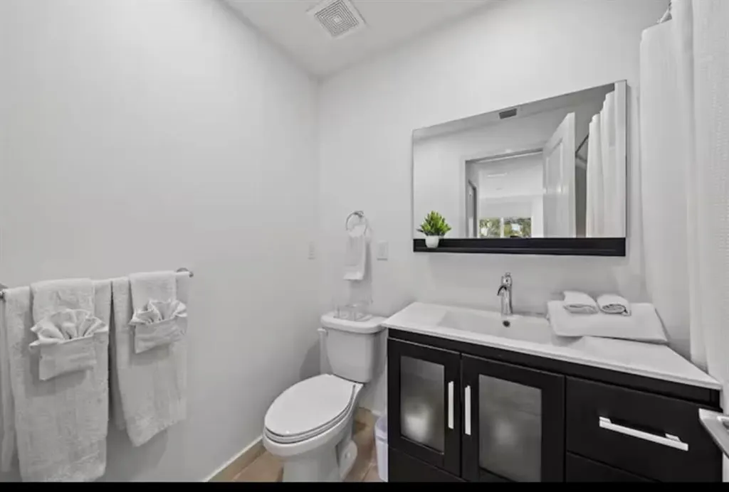 1559 W 26th Court Riviera Beach FL 33404