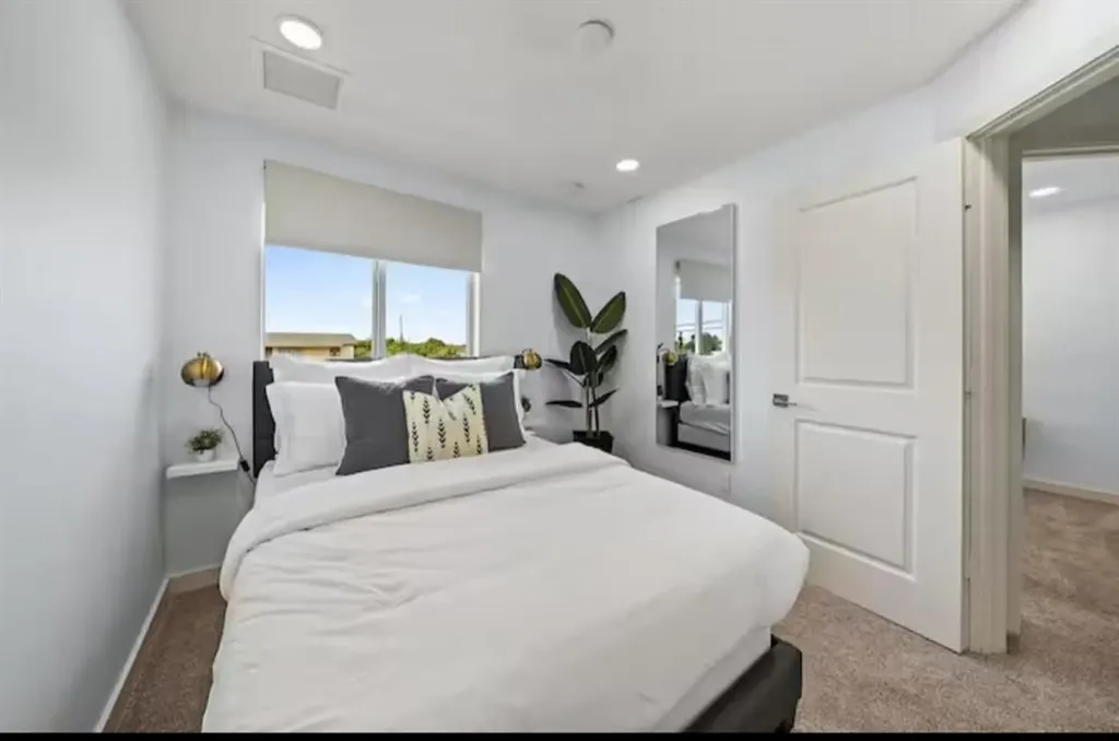 1559 W 26th Court Riviera Beach FL 33404