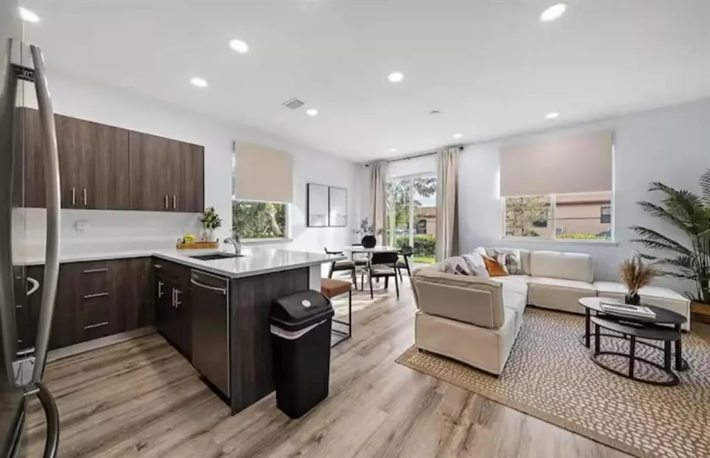 1559 W 26th Court Riviera Beach FL 33404