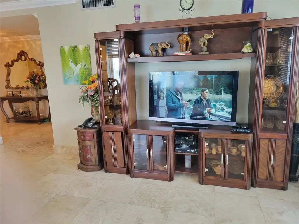 3233 NE 34th Street Fort Lauderdale FL 33308