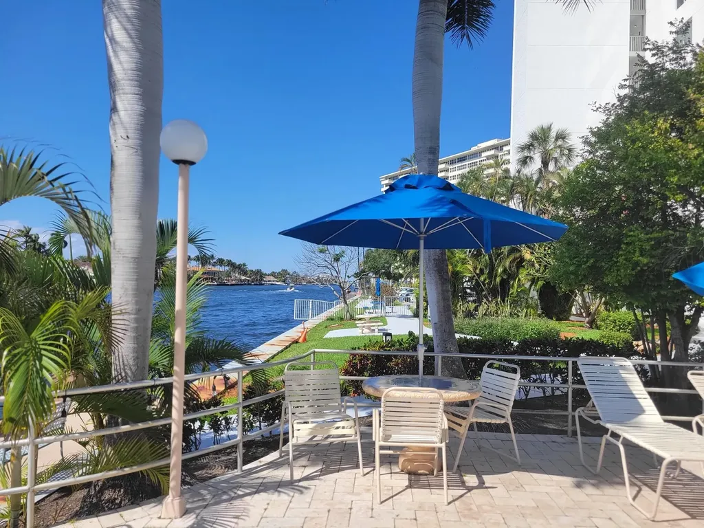 3233 NE 34th Street Fort Lauderdale FL 33308