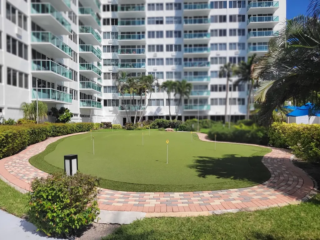 3233 NE 34th Street Fort Lauderdale FL 33308