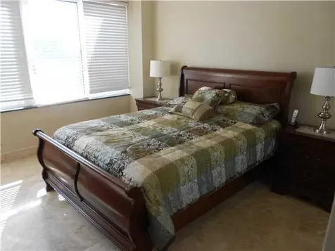 3233 NE 34th Street Fort Lauderdale FL 33308