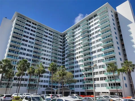 3233 NE 34th Street Fort Lauderdale FL 33308