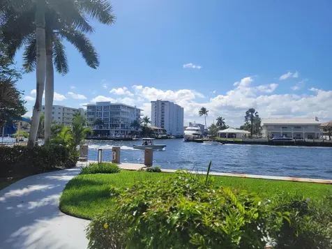 3233 NE 34th Street Fort Lauderdale FL 33308