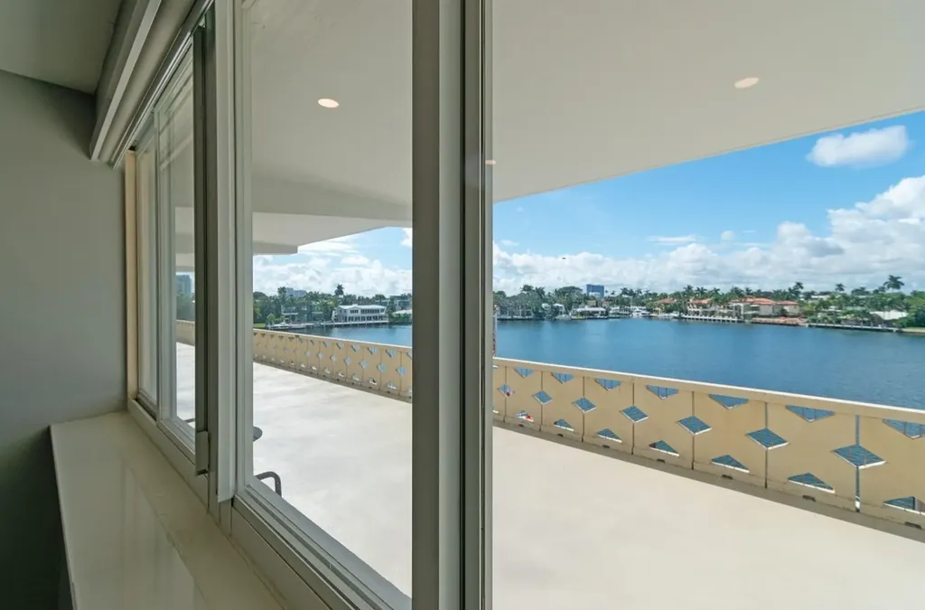 333 Sunset Drive Fort Lauderdale FL 33301