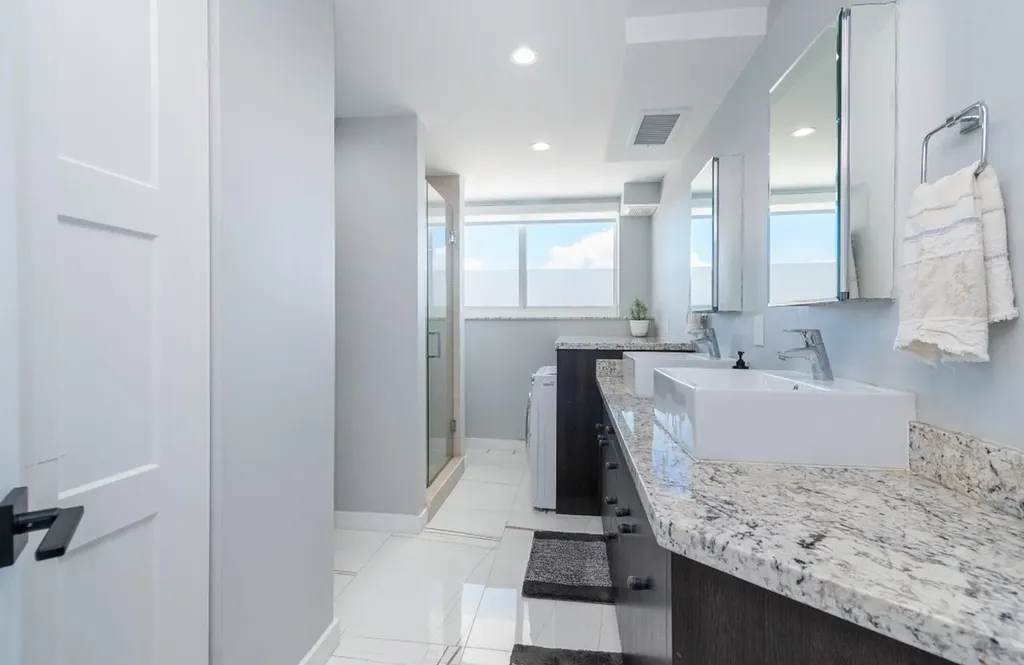 333 Sunset Drive Fort Lauderdale FL 33301