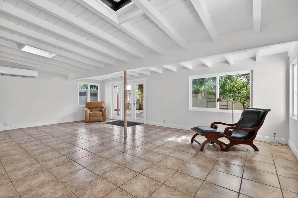 2580 SE 5th Court Pompano Beach FL 33062