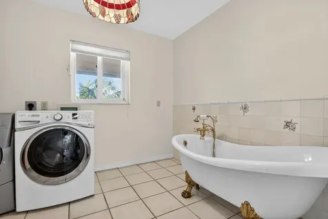 2580 SE 5th Court Pompano Beach FL 33062
