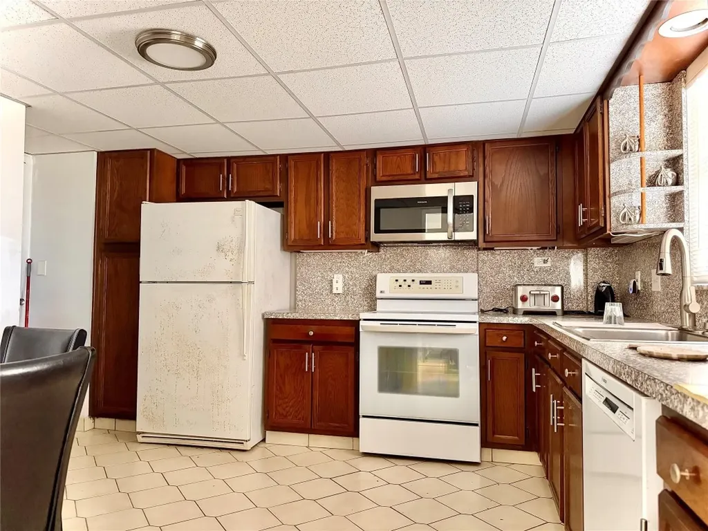 3500 Galt Ocean Drive Fort Lauderdale FL 33308