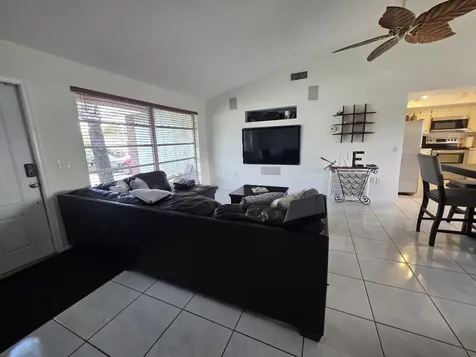 9410 NW 14th Street Pembroke Pines FL 33024