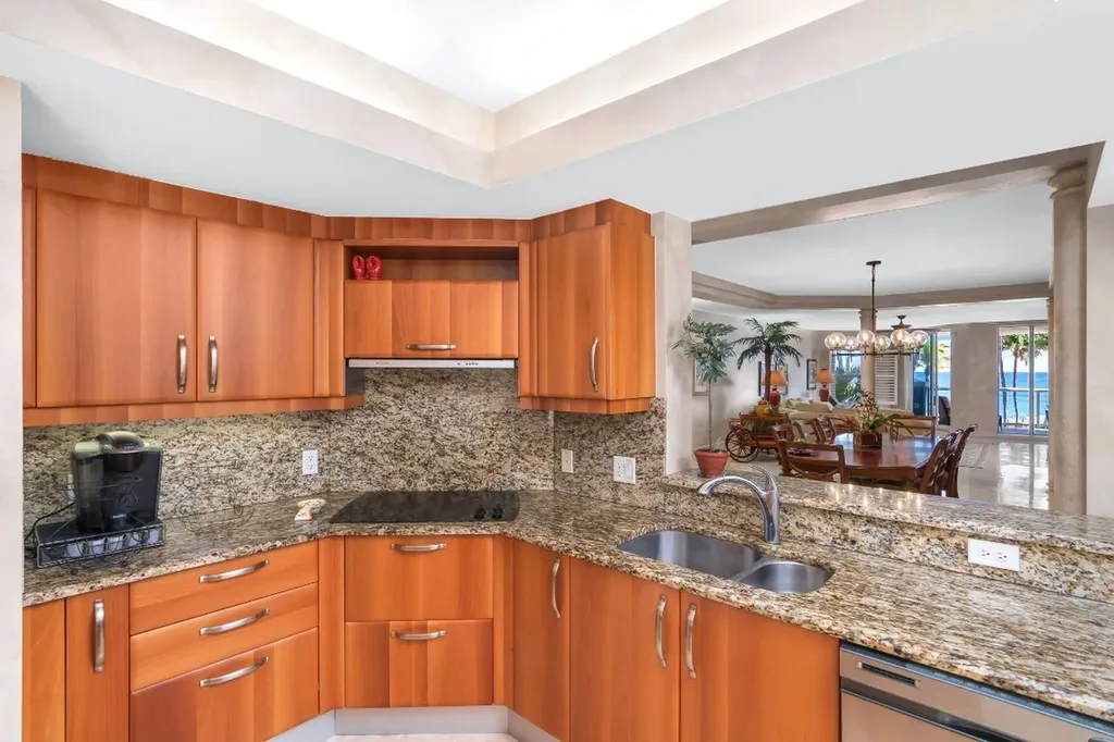 2051 SE 3rd Street Deerfield Beach FL 33441