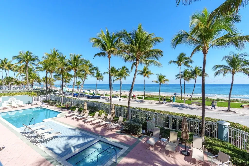 2051 SE 3rd Street Deerfield Beach FL 33441