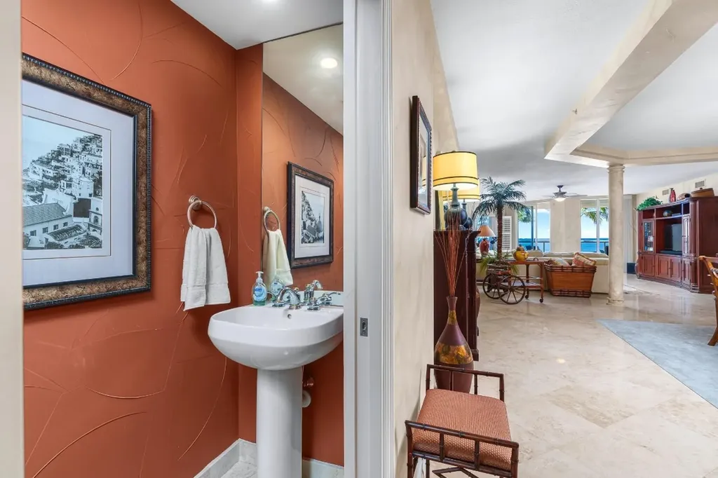 2051 SE 3rd Street Deerfield Beach FL 33441
